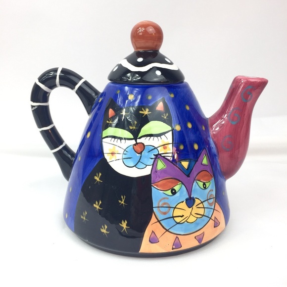 Milson and Louis Whimsical Cats Hand Painted Ceramic Teapot and Coaster Set - Picture 4 of 9